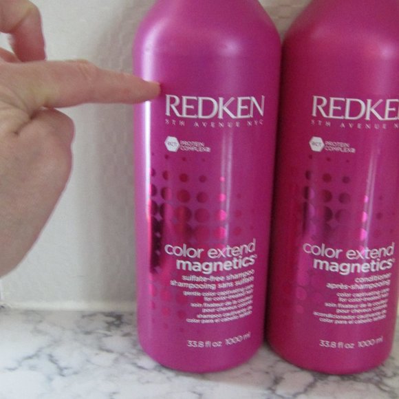 REDKEN Liter Size Color Extend Magnetics Shampoo & Conditioner - Picture 2 of 2